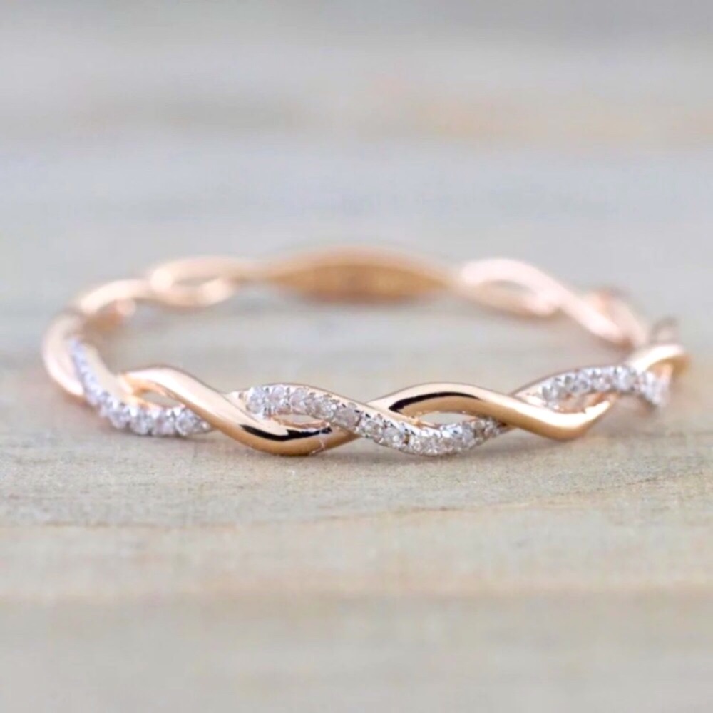 18K rose gold twist ring
